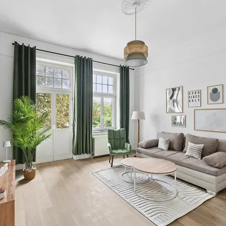 Charysma - Natur-oase, Harmonisch, Balkon Apartmán *